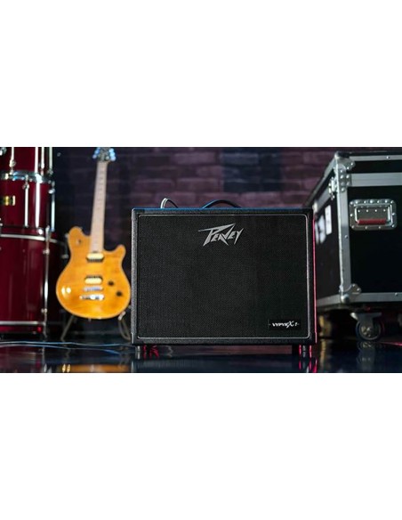 Amplificador de Guitarra y Bajo PEAVEY VYPYR X1 TtransTube Parlante 8" 12 Efectos 30W RMS