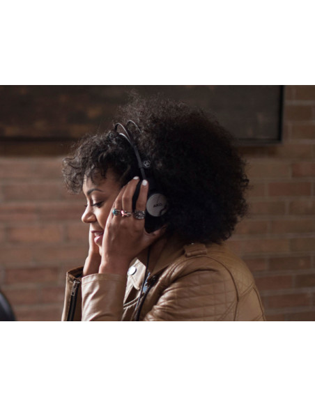 Auriculares AKG K72 Over-Ear Cerrados | Monitoreo Profesional en 101db