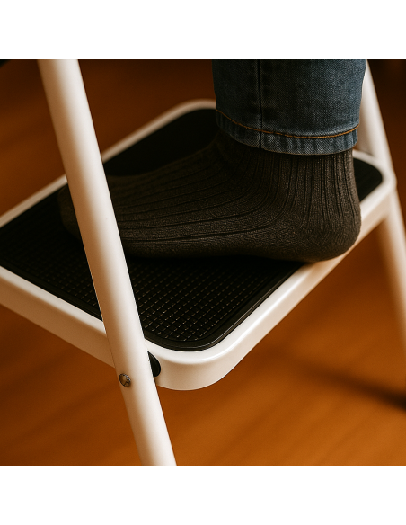 Escalera Plegable 3 Escalones Acero 150 kg Antideslizante -101dB